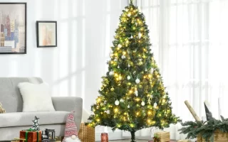 Living room Christmas tree with warm lights and gifts.