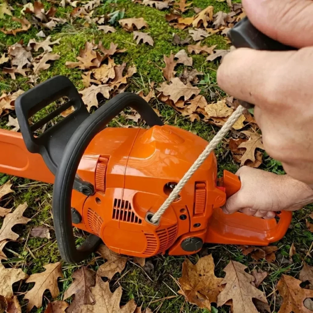 How to Use a Chainsaw: Complete Step-by-Step Guide for Beginners - Aosom